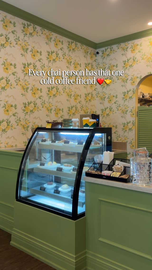 Inside the Ootea cafe